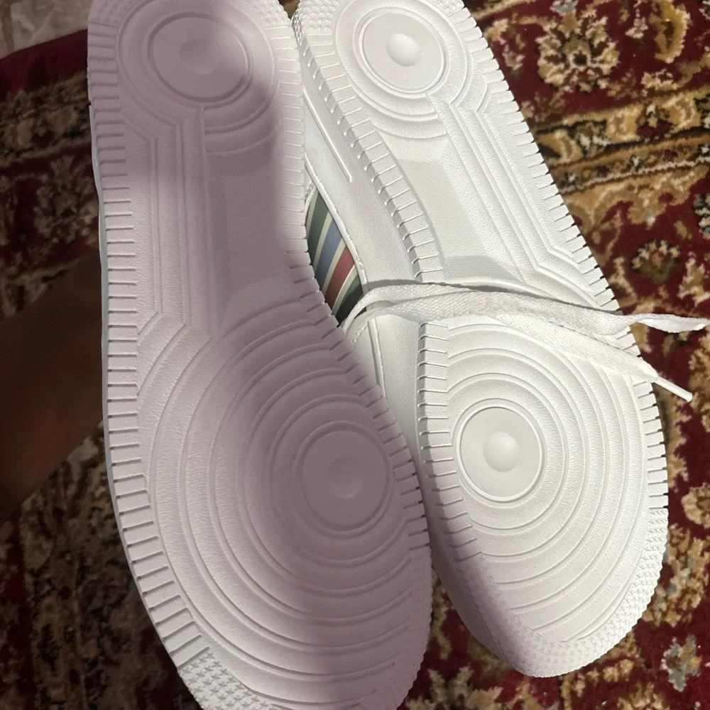 Gucci White Sneakers with Multicolor Stripes